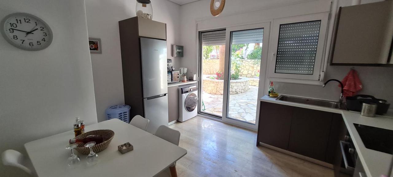 Apartamento Gerys House Nikiana Exterior foto