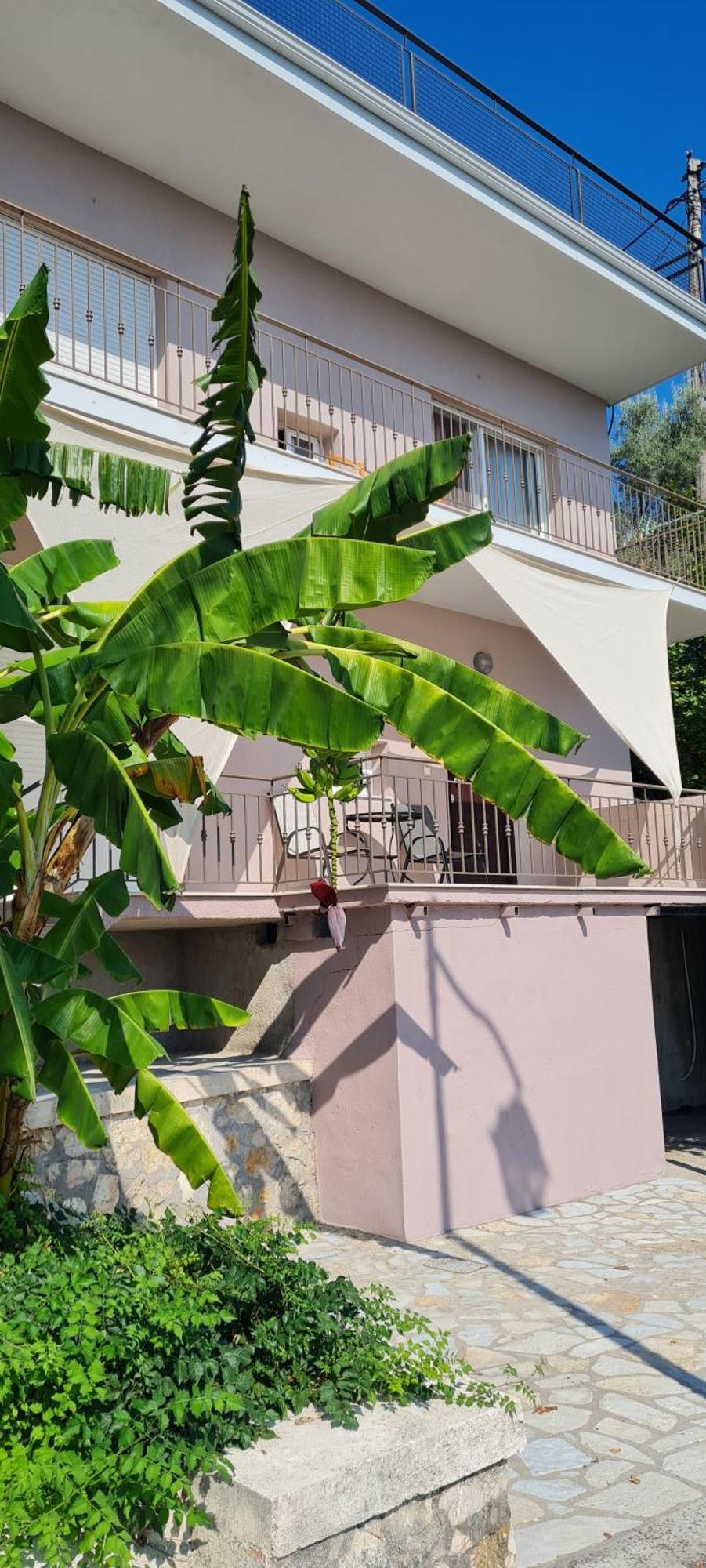 Apartamento Gerys House Nikiana Exterior foto